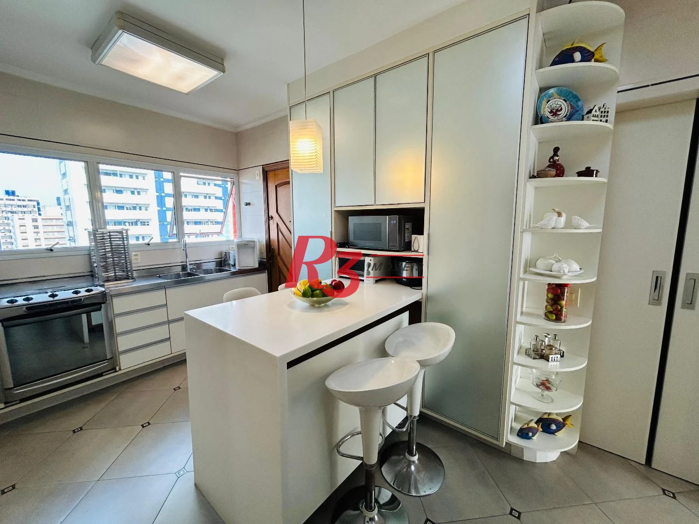 Cobertura com 3 dormitórios à venda, 258 m² por R$ 2.980.000,00 - Boqueirão - Santos/SP