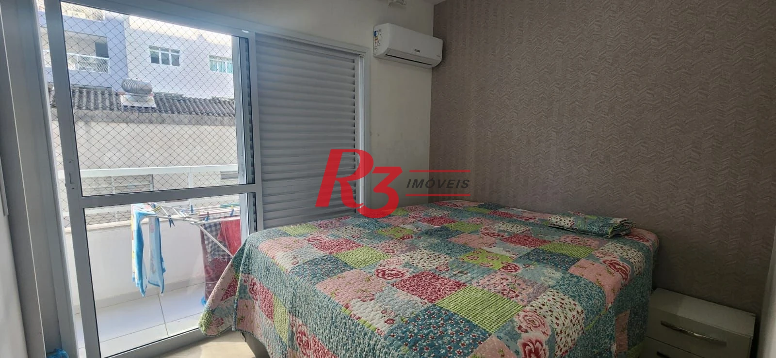 Apartamento com 2 dormitórios à venda, 72 m² por R$ 680.000,00 - José Menino - Santos/SP
