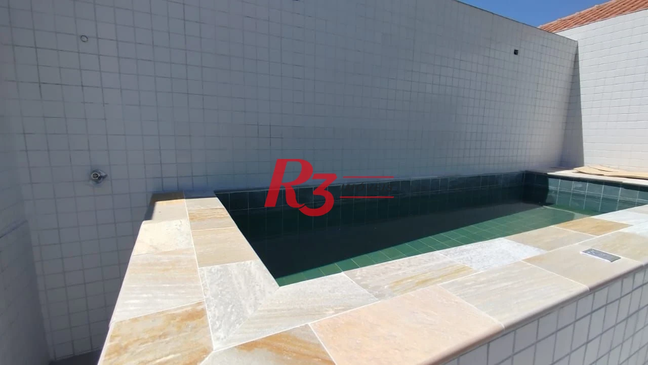 Sobreposta Alta Duplex no Embaré – 220m² | 23Suítes | 2 Vagas | Alto Padrão e Excelente Localização