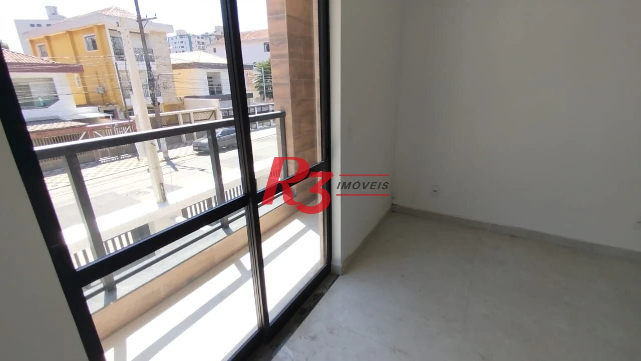 Sobreposta Alta Duplex no Embaré – 220m² | 23Suítes | 2 Vagas | Alto Padrão e Excelente Localização