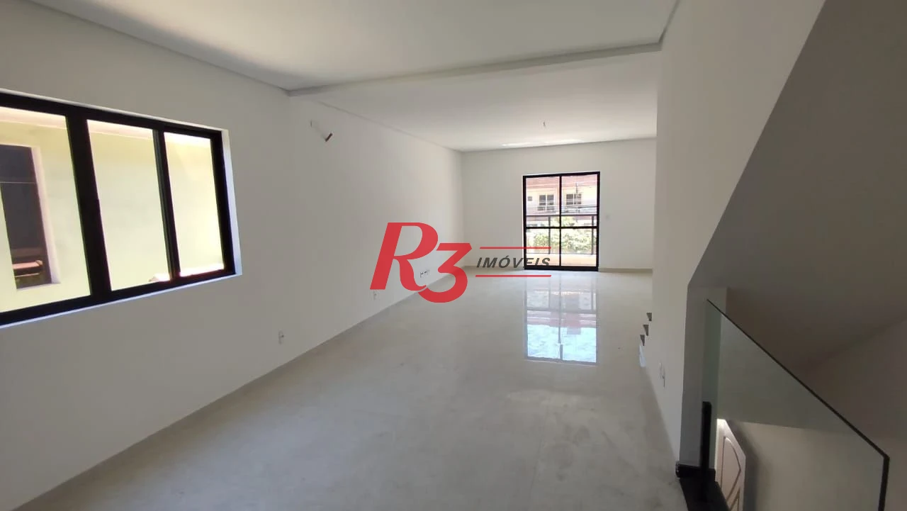Sobreposta Alta Duplex no Embaré – 220m² | 23Suítes | 2 Vagas | Alto Padrão e Excelente Localização