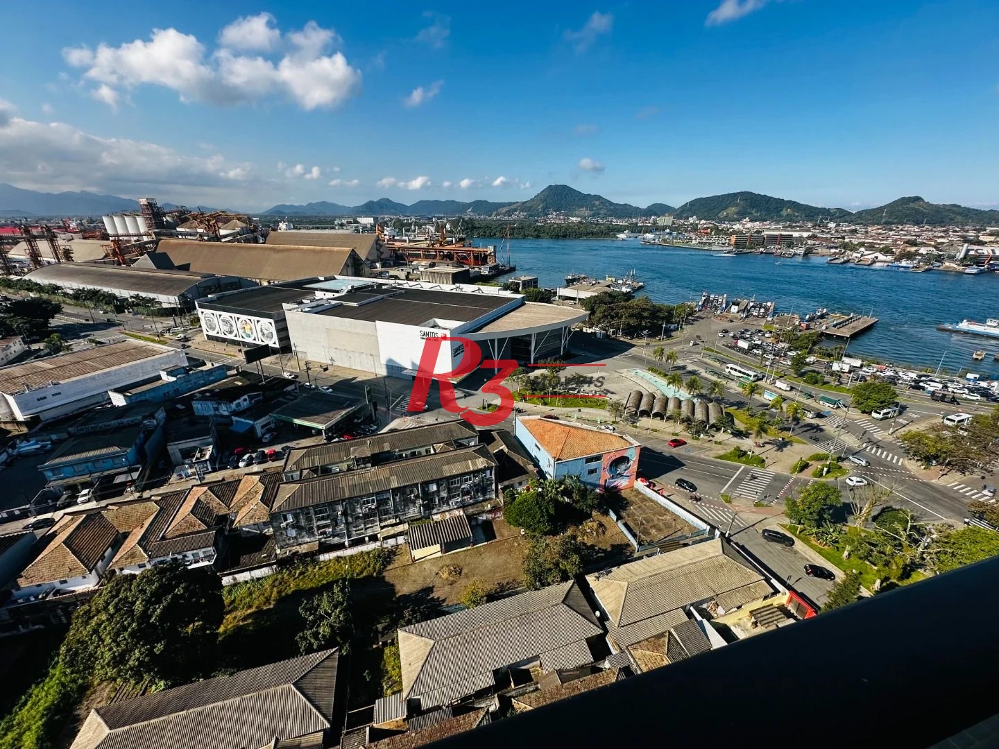 Apartamento com 2 dormitórios para alugar, 65 m² por R$ 7.000,00/mês - Ponta da Praia - Santos/SP