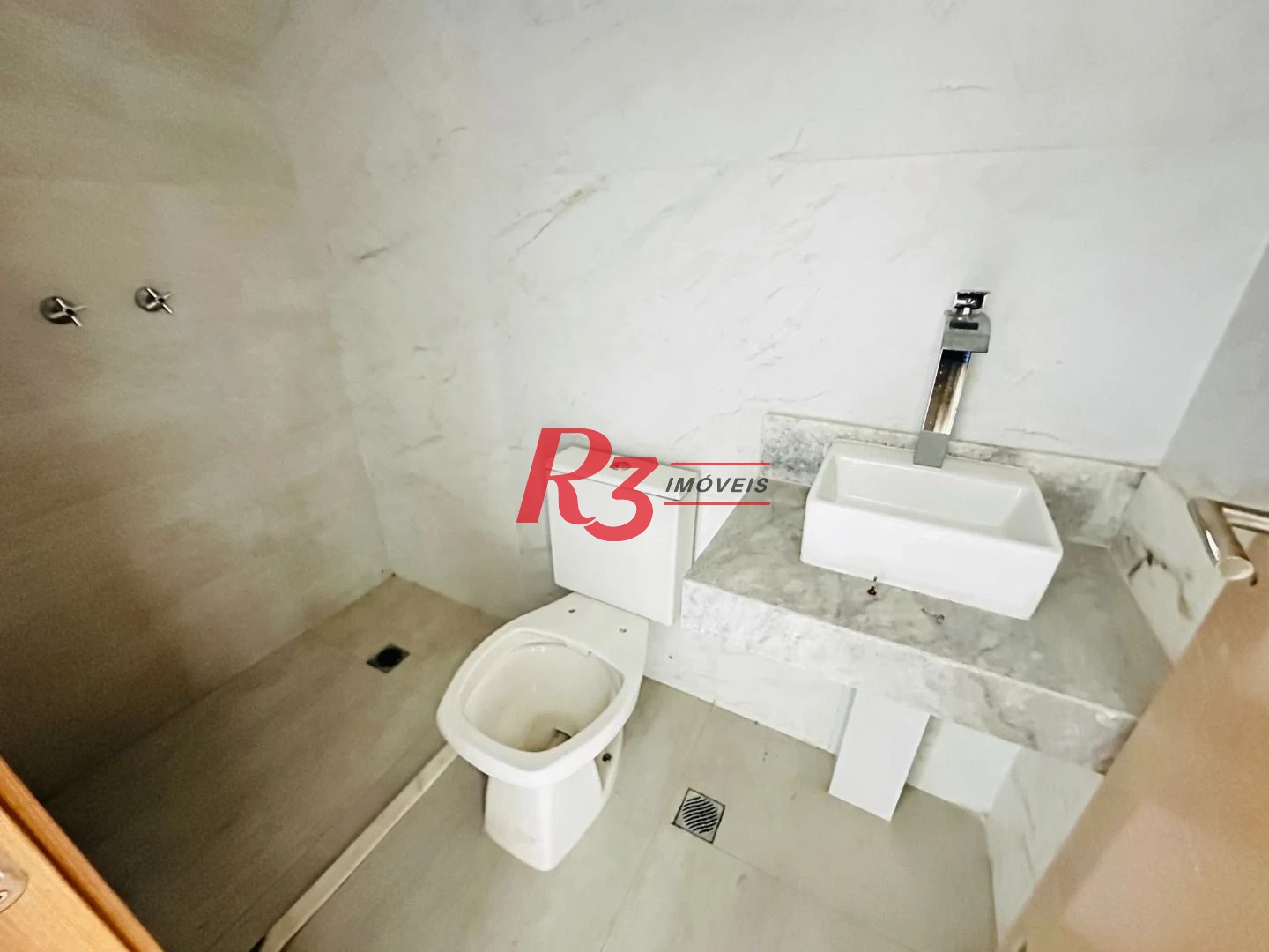 Apartamento com 2 dormitórios para alugar, 65 m² por R$ 7.000,00/mês - Ponta da Praia - Santos/SP