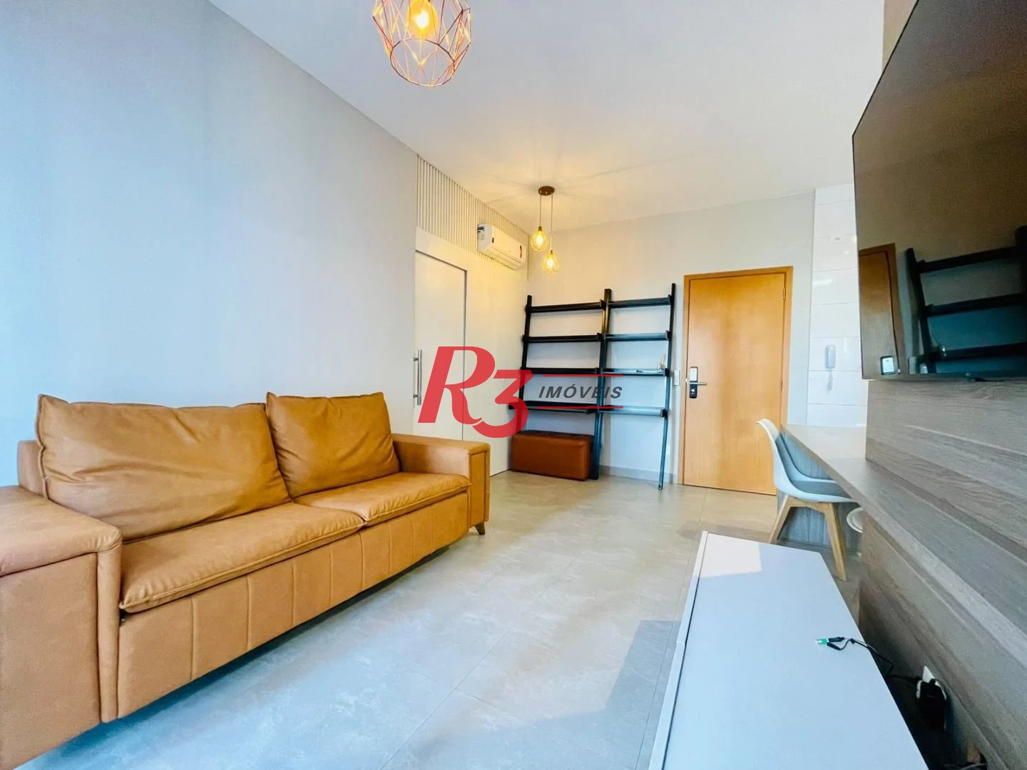 Apartamento com 1 dormitório à venda, 46 m² por R$ 690.000,00 - Boqueirão - Santos/SP