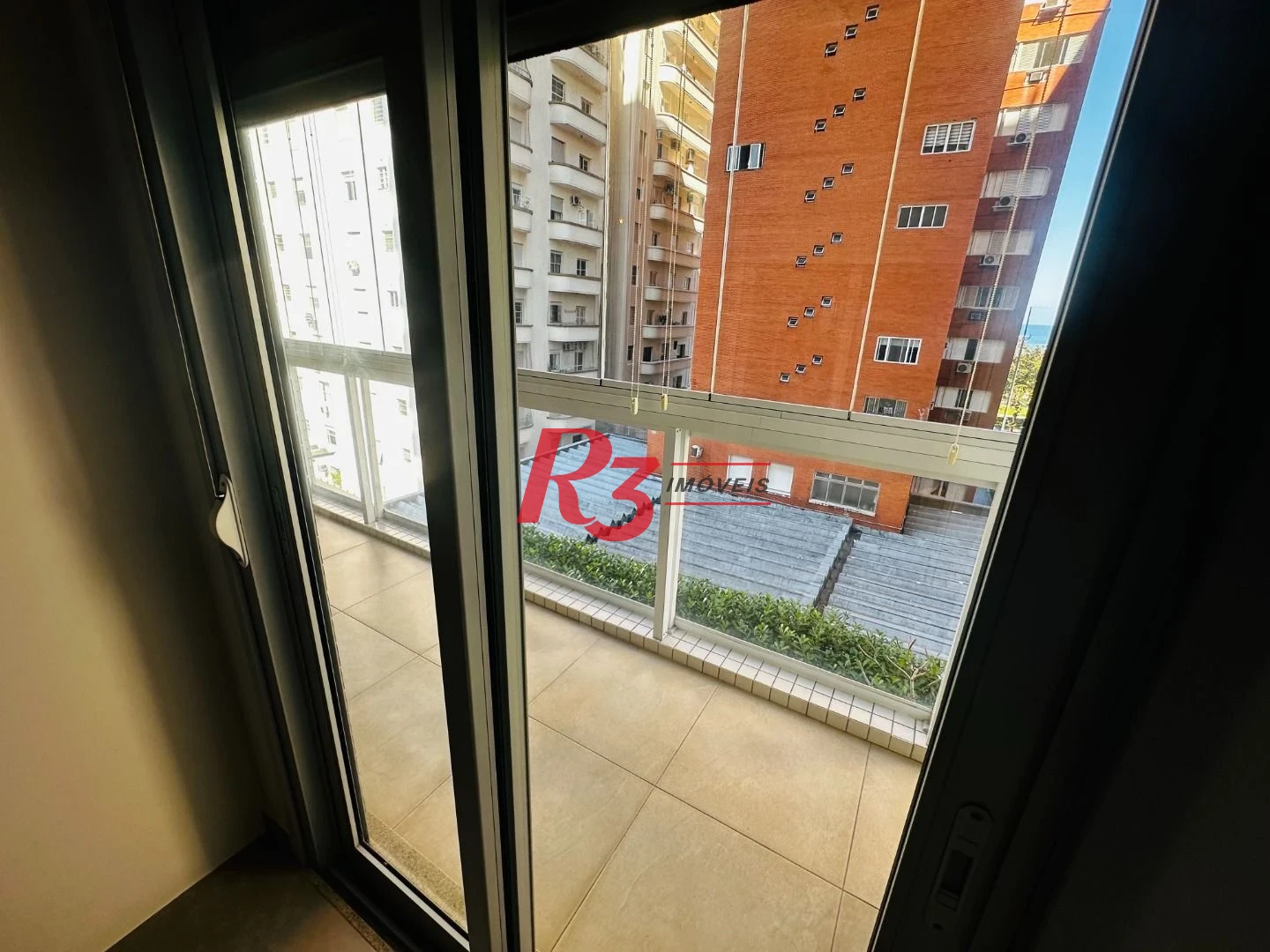 Apartamento com 1 dormitório à venda, 46 m² por R$ 750.000,00 - Boqueirão - Santos/SP