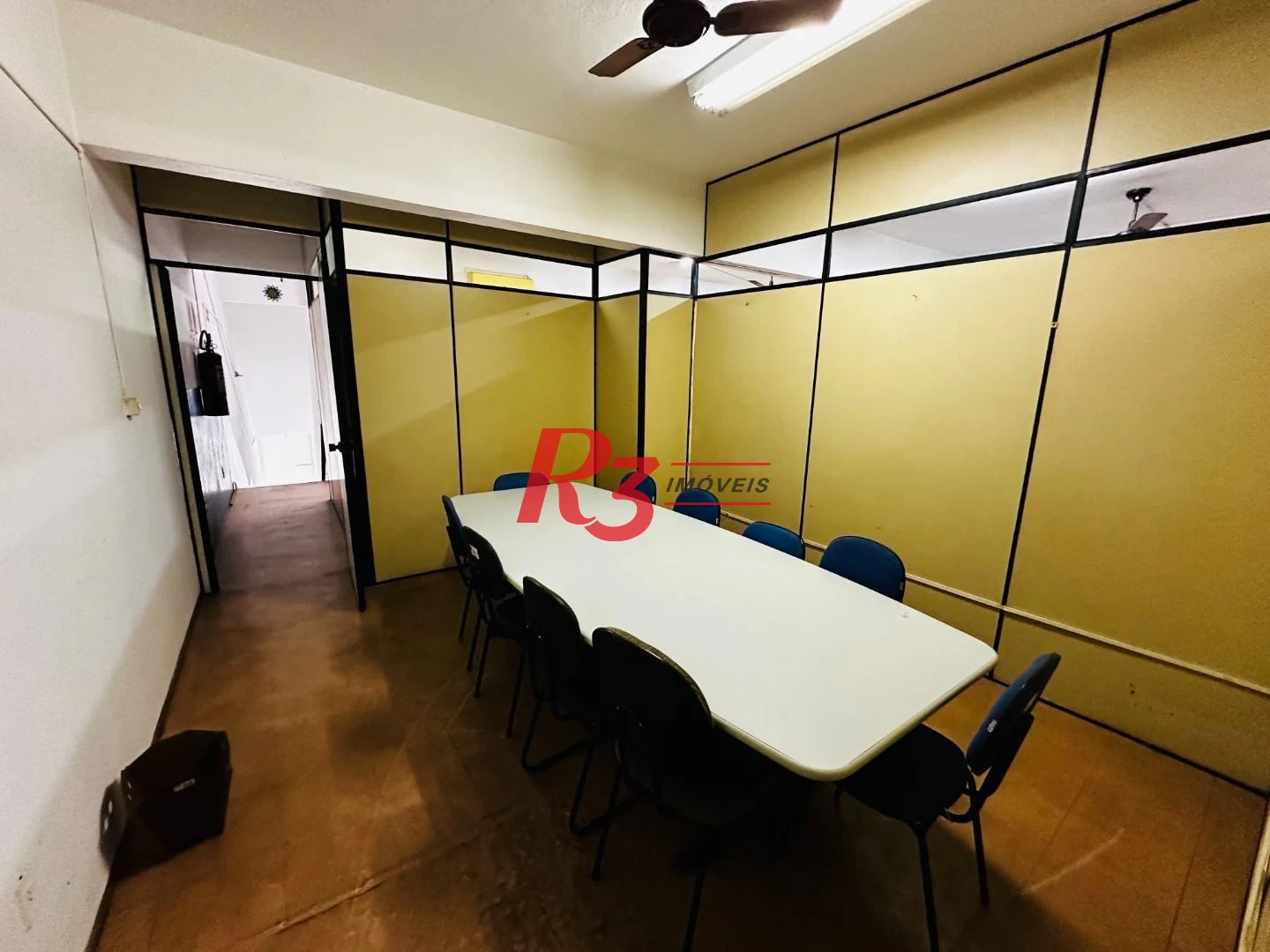 Prédio para alugar, 600 m² - Paquetá - Santos/SP