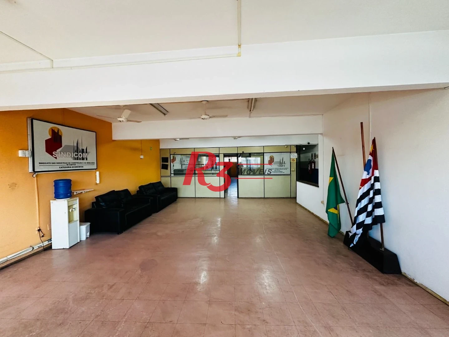Prédio para alugar, 600 m² - Paquetá - Santos/SP