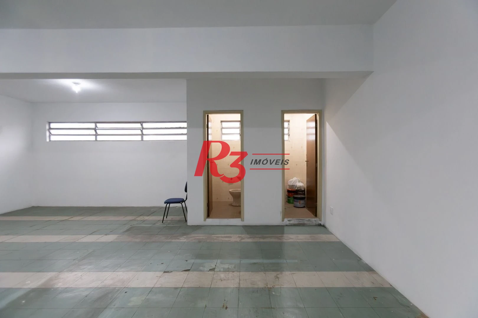Prédio para alugar, 600 m² - Paquetá - Santos/SP