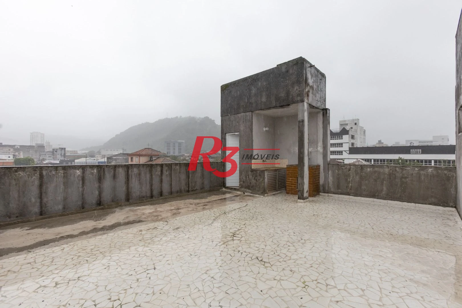 Prédio para alugar, 600 m² - Paquetá - Santos/SP