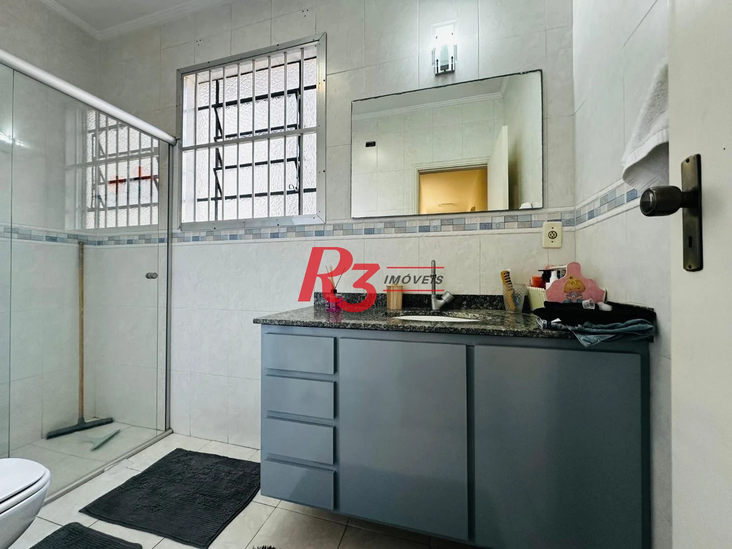 Sobrado à venda, 260 m² por R$ 2.300.000,00 - Embaré - Santos/SP
