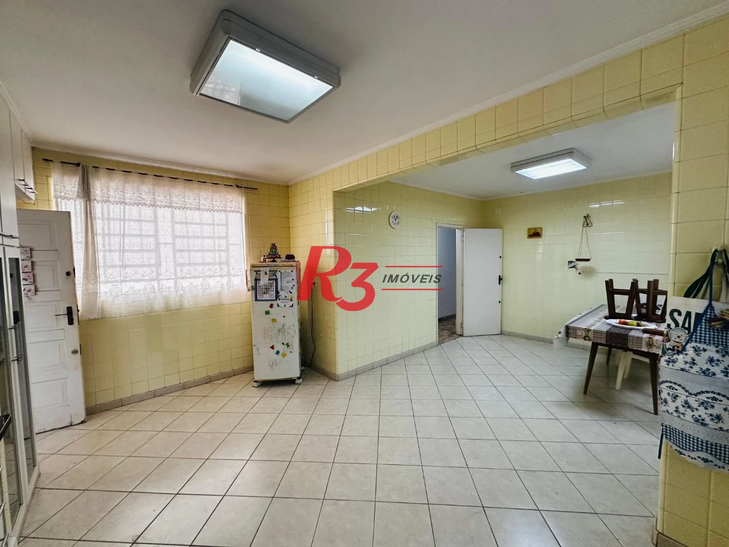 Sobrado à venda, 260 m² por R$ 2.300.000,00 - Embaré - Santos/SP