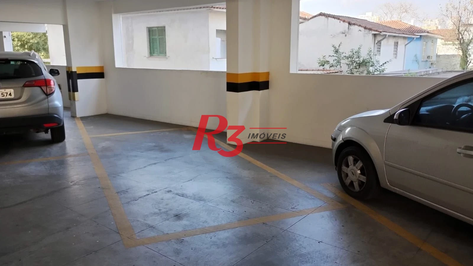Apartamento com 2 dormitórios à venda, 108 m² por R$ 590.000,00 - Boqueirão - Santos/SP