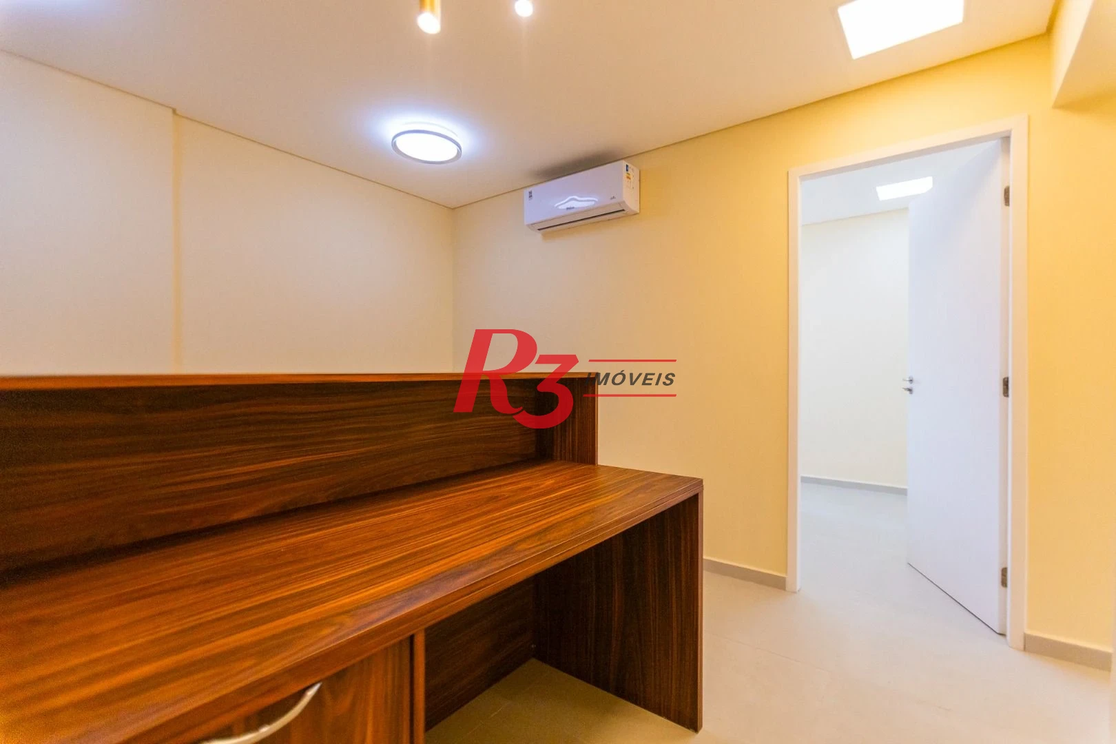 Conjunto para alugar, 71 m² por R$ 4.400,00/mês - Vila Belmiro - Santos/SP