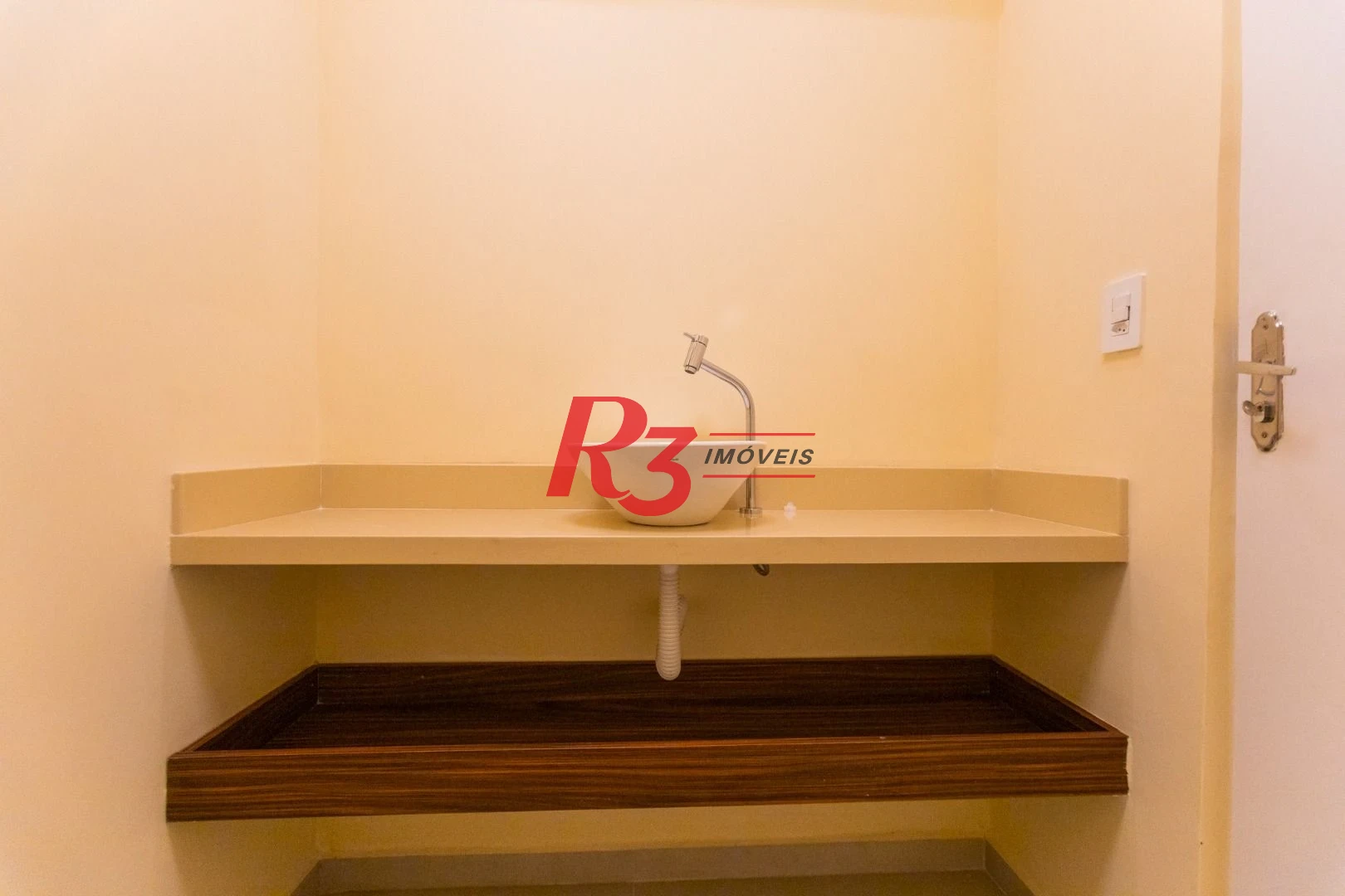 Conjunto para alugar, 71 m² por R$ 4.400,00/mês - Vila Belmiro - Santos/SP