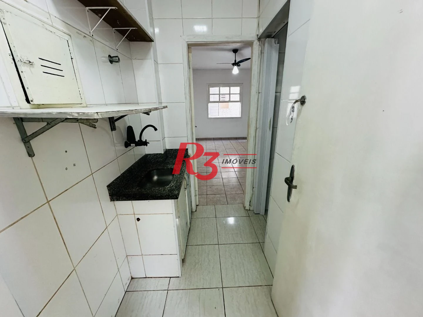 Apartamento à venda, 22 m² por R$ 300.000,00 - Ponta da Praia - Santos/SP