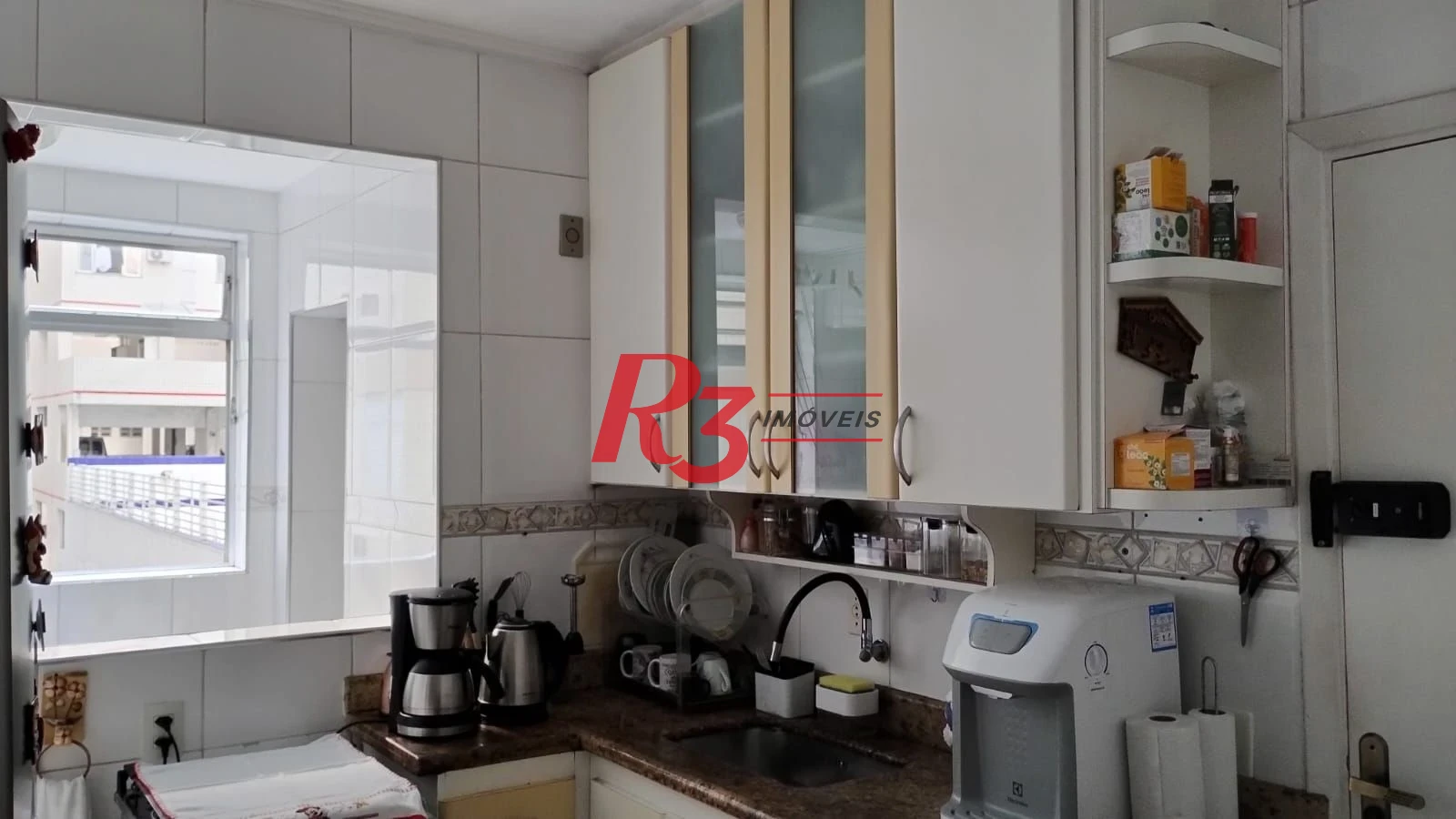 Apartamento com 3 dormitórios à venda, 98 m² por R$ 960.000,00 - Boqueirão - Santos/SP
