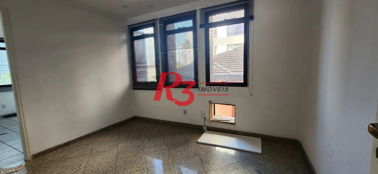 Sala para alugar, 65 m² por R$ 3.000,02/mês - Campo Grande - Santos/SP