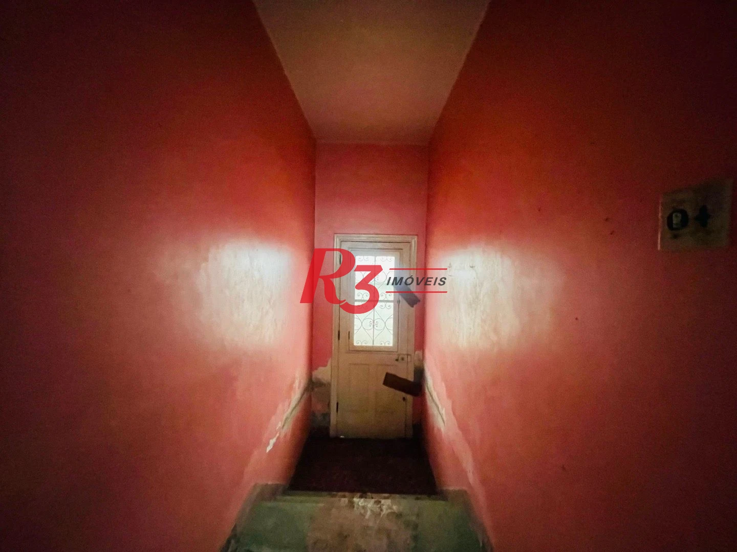Sobrado para alugar, 270 m² por R$ 11.100,00/mês - Gonzaga - Santos/SP