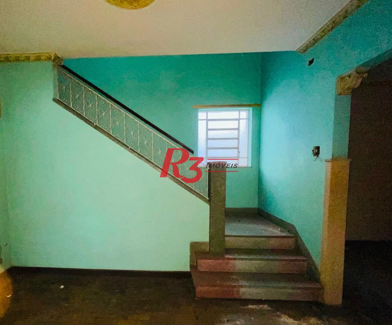 Sobrado para alugar, 270 m² por R$ 11.100,00/mês - Gonzaga - Santos/SP