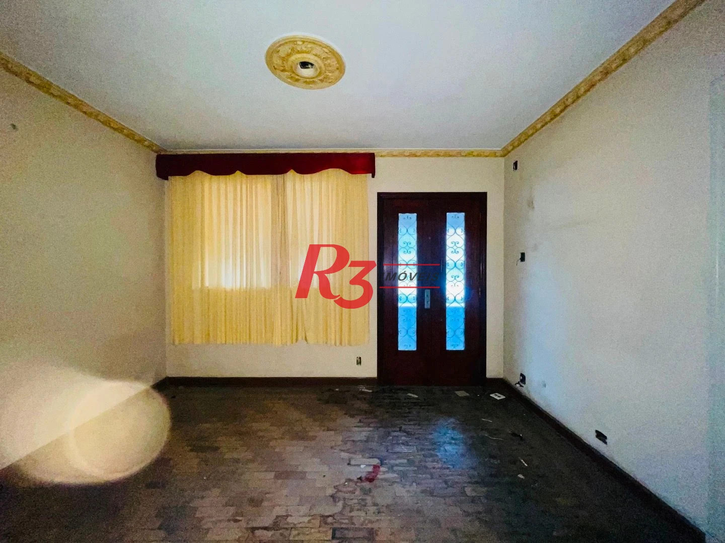 Sobrado para alugar, 270 m² por R$ 11.100,00/mês - Gonzaga - Santos/SP
