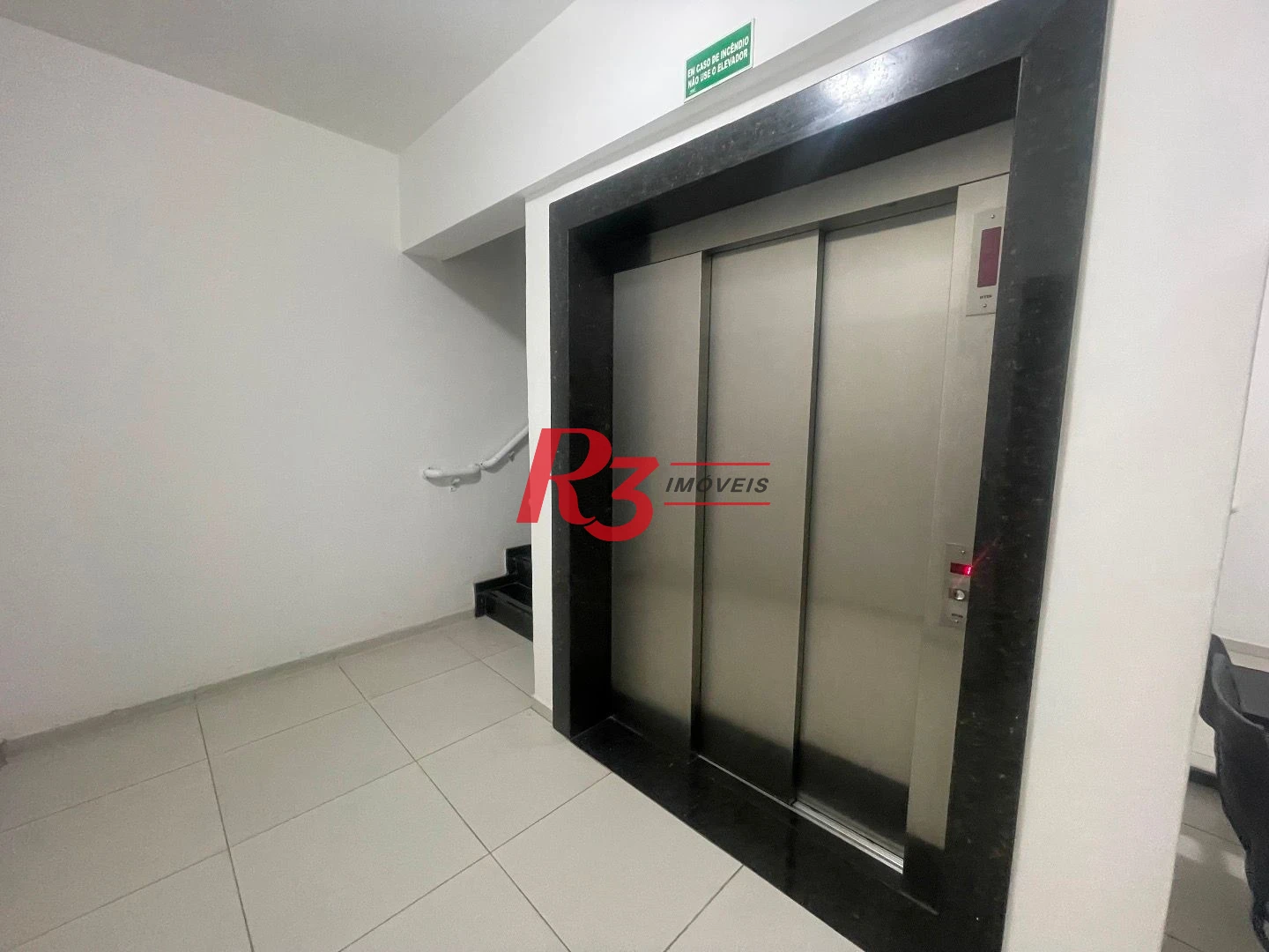 Sala para alugar, 80 m² por R$ 3.000,00/mês - Centro - Santos/SP