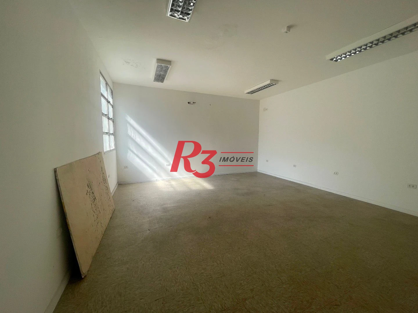 Conjunto para alugar, 340 m² por R$ 6.000,00/mês - Centro - Santos/SP