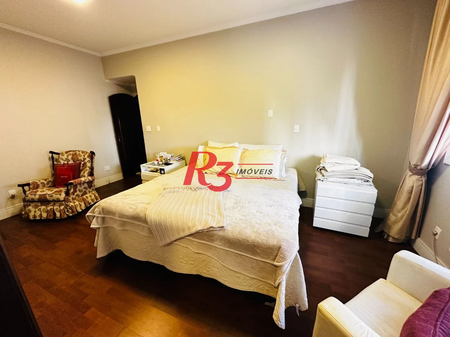 Apartamento com 5 dormitórios à venda, 274 m² por R$ 2.380.000,00 - Gonzaga - Santos/SP