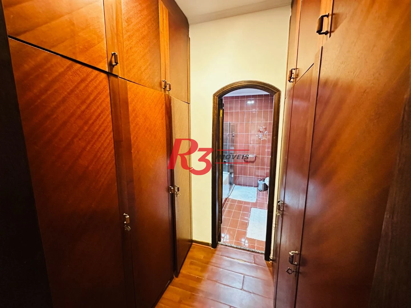Apartamento com 5 dormitórios à venda, 274 m² por R$ 2.380.000,00 - Gonzaga - Santos/SP