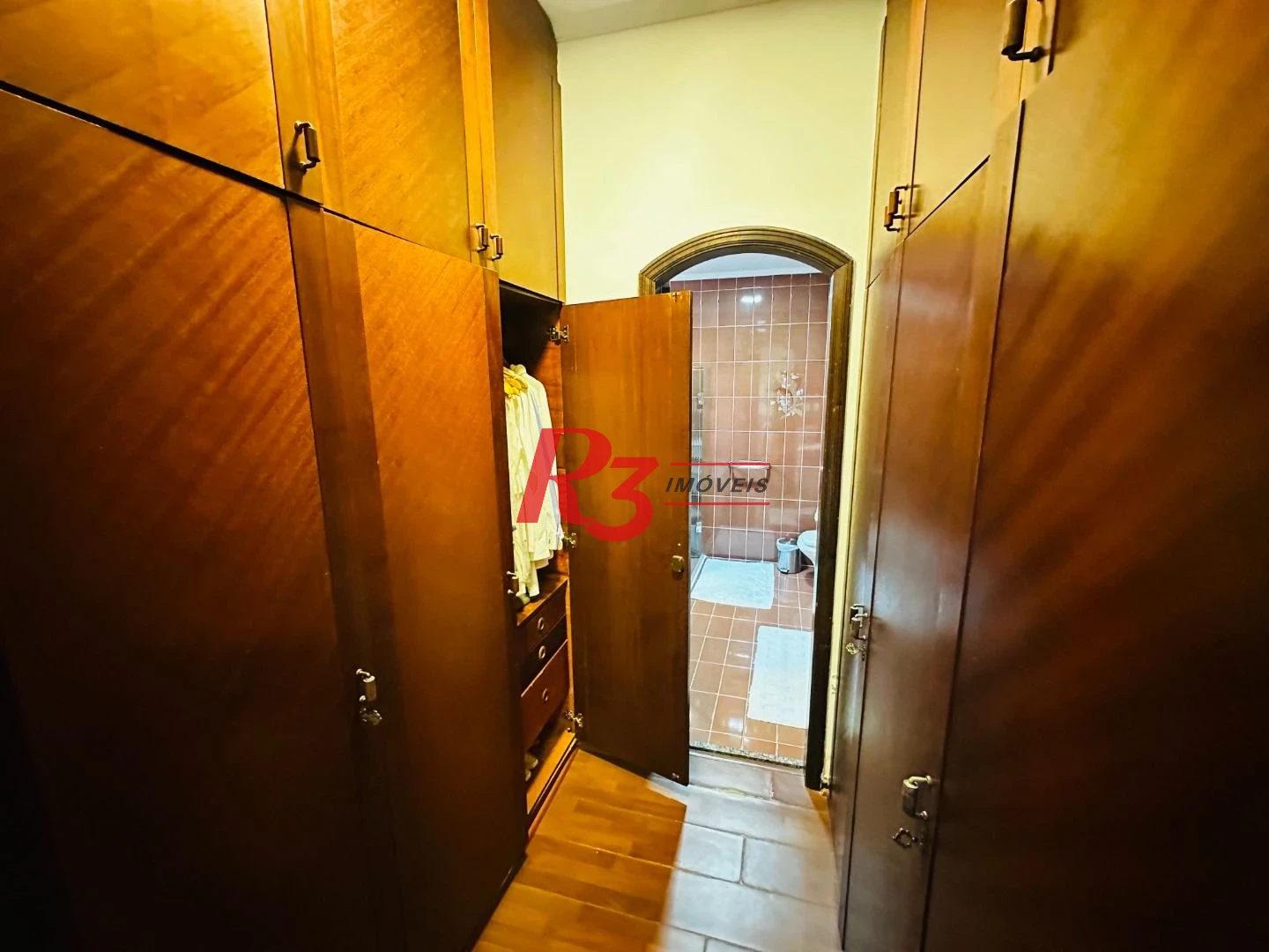 Apartamento com 5 dormitórios à venda, 274 m² por R$ 2.380.000,00 - Gonzaga - Santos/SP