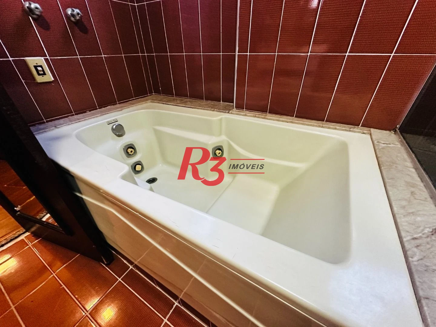Apartamento com 5 dormitórios à venda, 274 m² por R$ 2.380.000,00 - Gonzaga - Santos/SP
