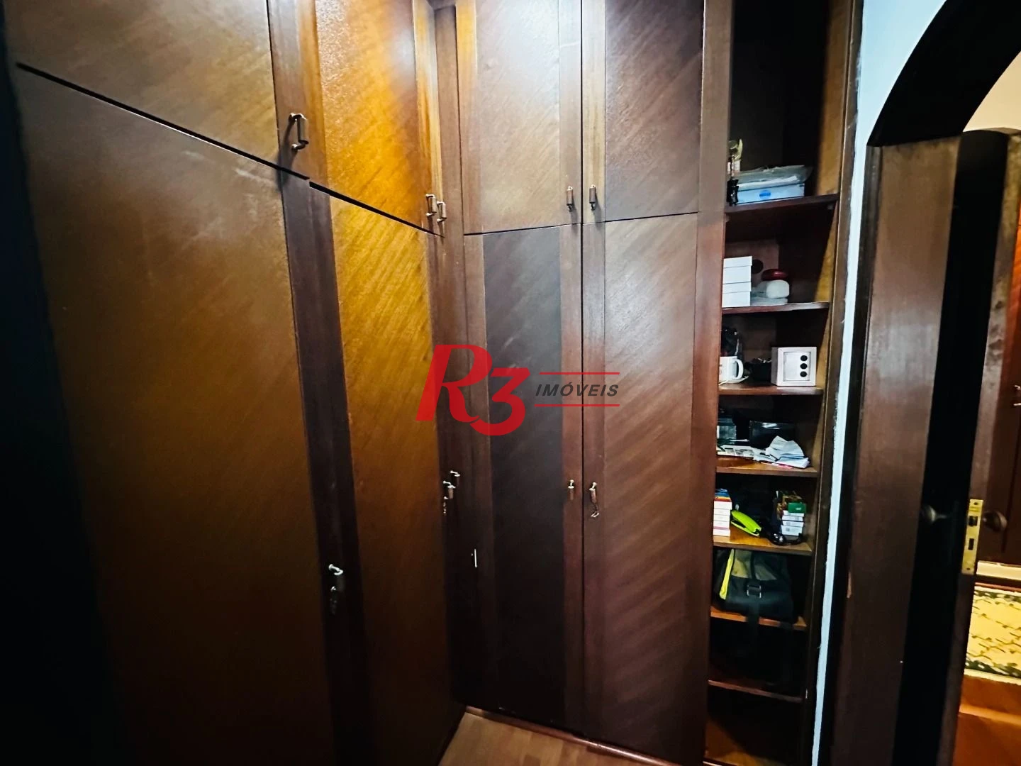 Apartamento com 5 dormitórios à venda, 274 m² por R$ 2.380.000,00 - Gonzaga - Santos/SP