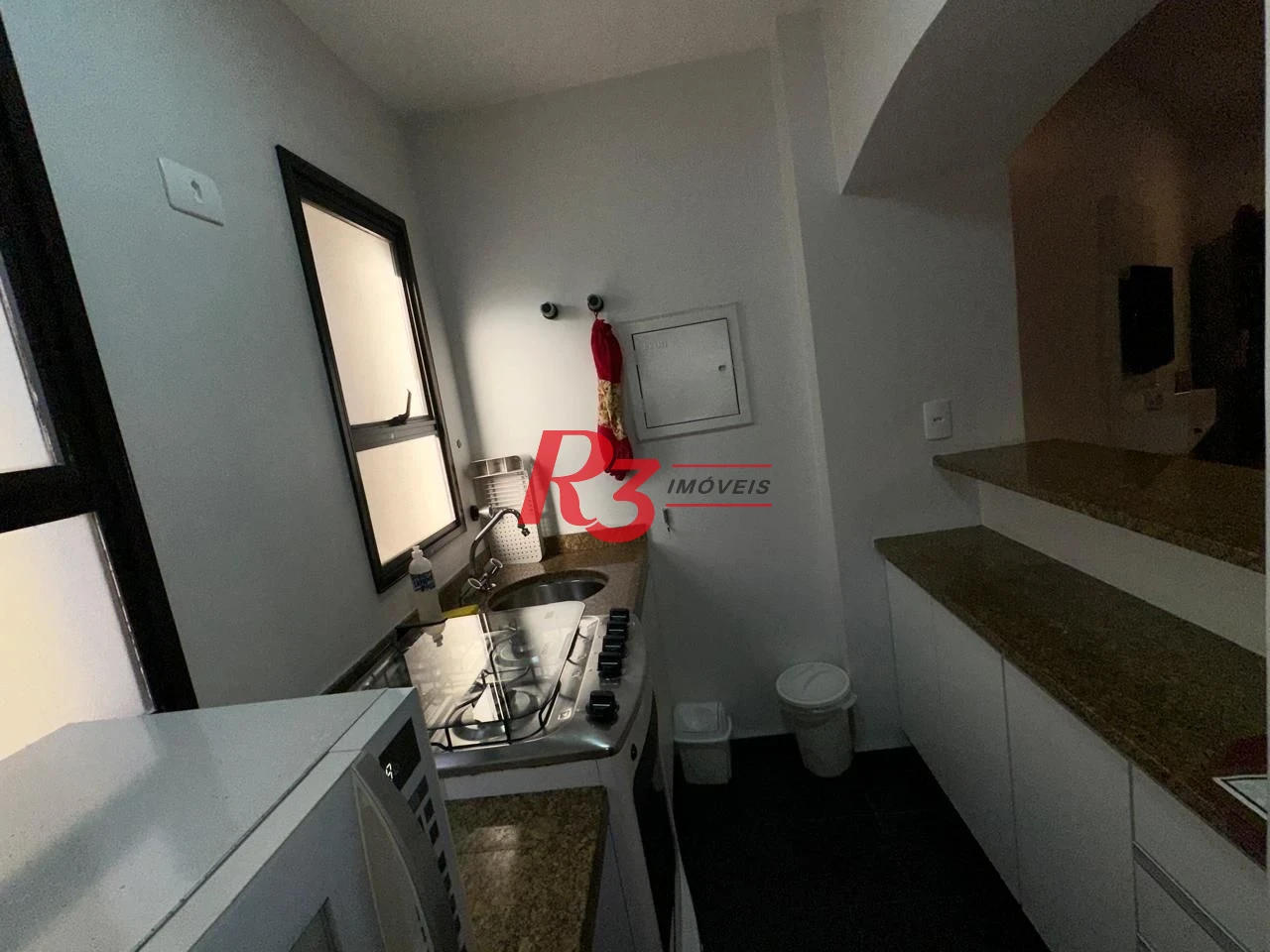 Flat com 1 dormitório, 48 m² - venda por R$ 480.000,00 ou aluguel por R$ 4.500,02/mês - Gonzaga - Santos/SP