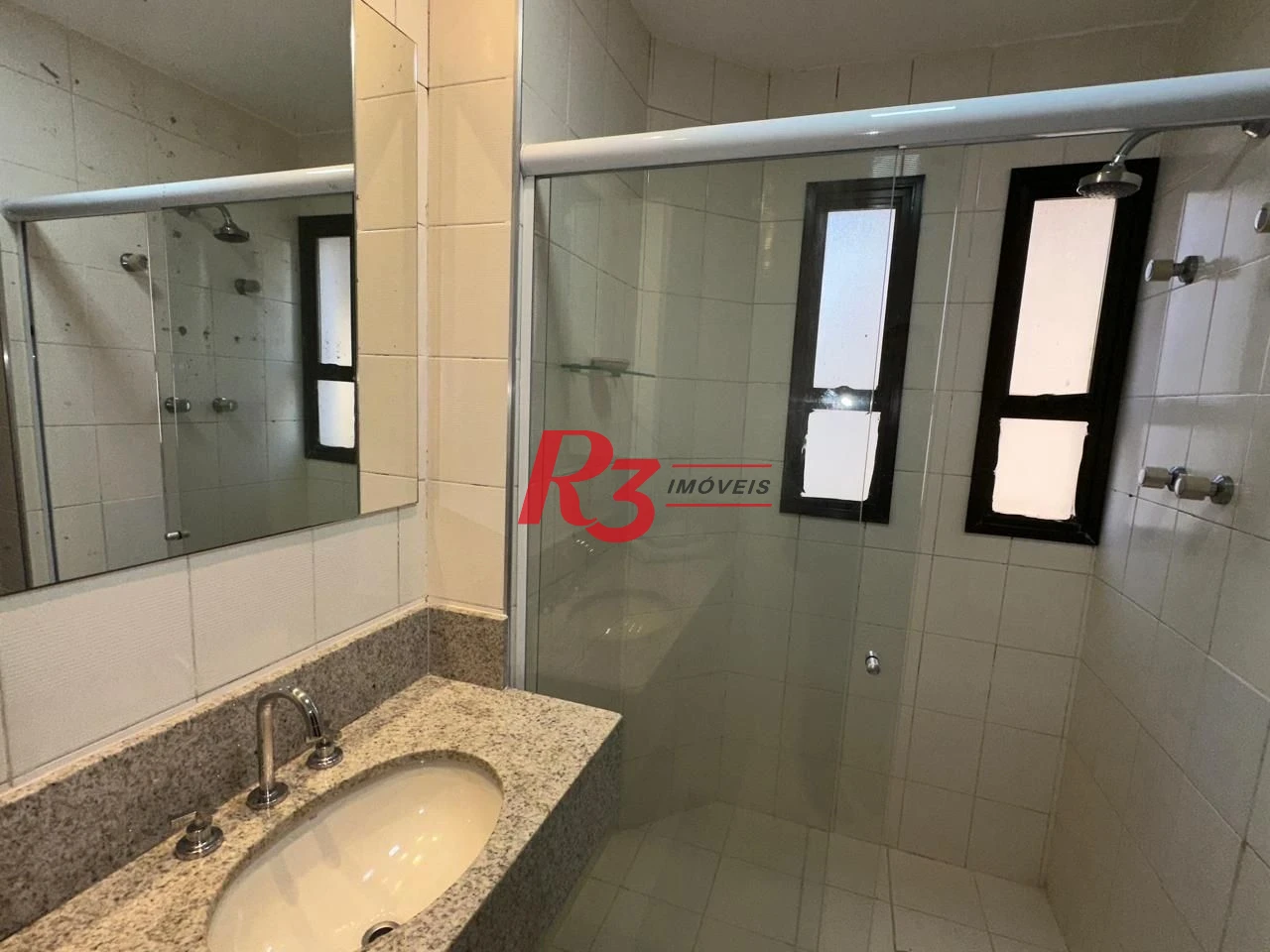 Flat com 1 dormitório, 48 m² - venda por R$ 480.000,00 ou aluguel por R$ 4.500,02/mês - Gonzaga - Santos/SP