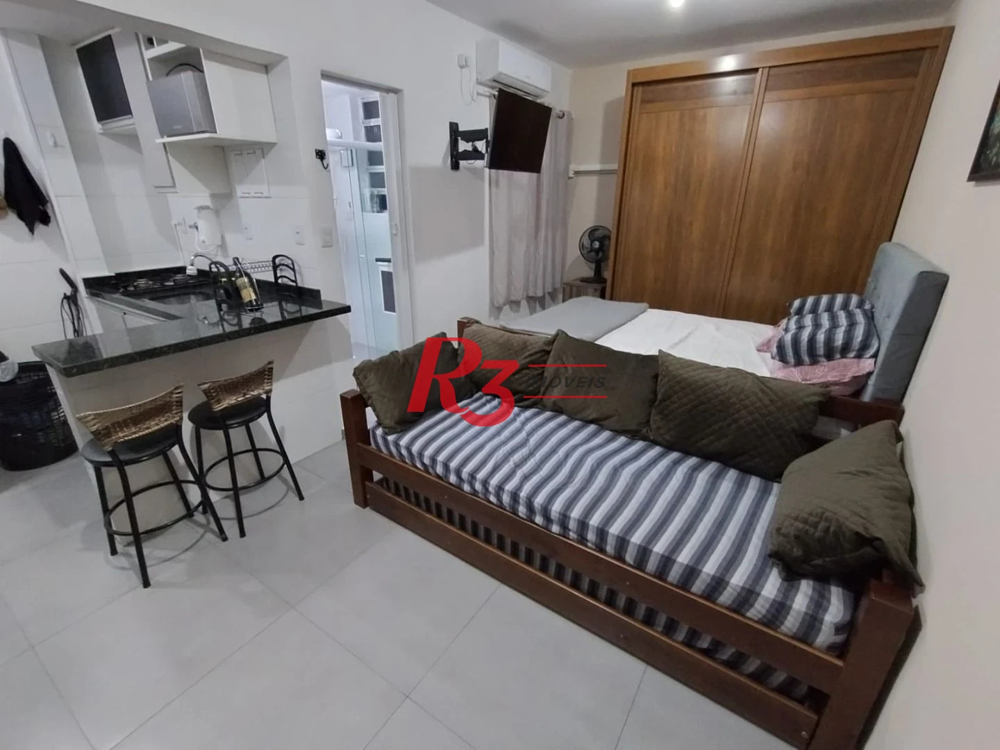 Studio com 1 dormitório à venda, 34 m² por R$ 310.000,00 - Ponta da Praia - Santos/SP
