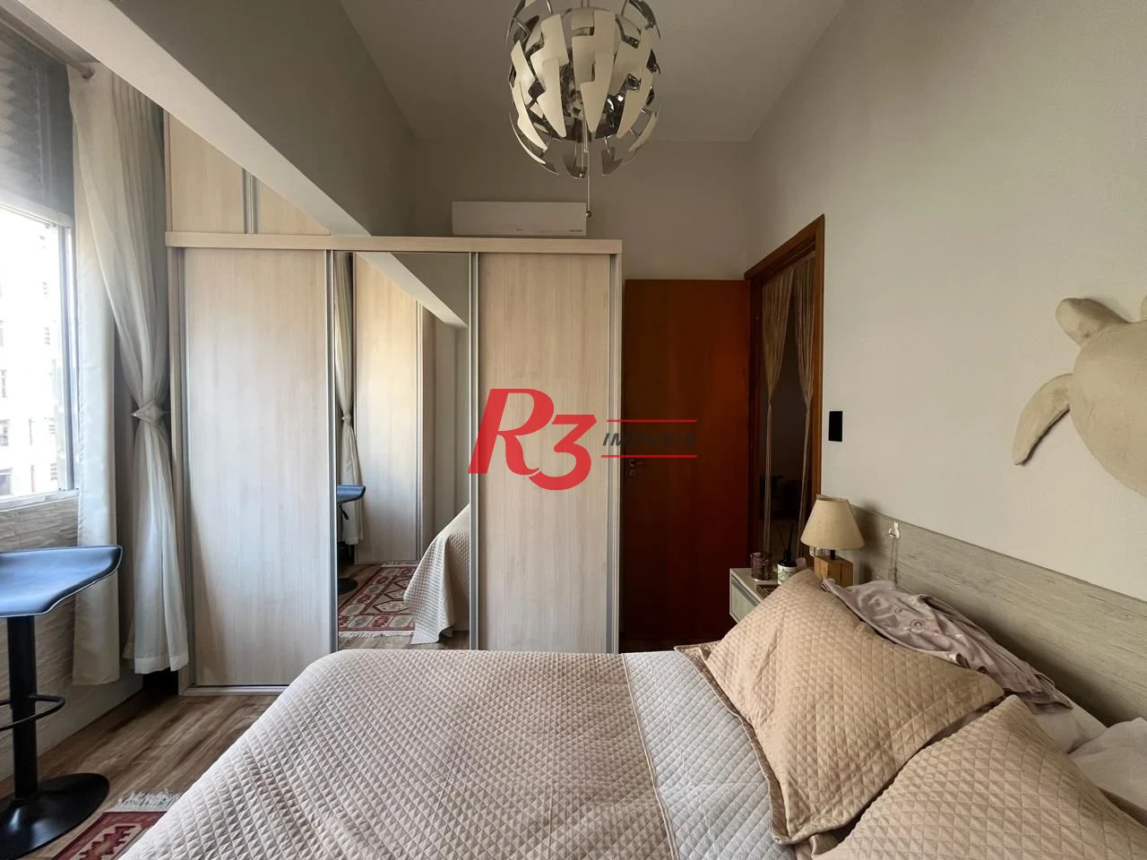 Apartamento com 2 dormitórios para alugar, 63 m² por R$ 4.500,00 - José Menino - Santos/SP
