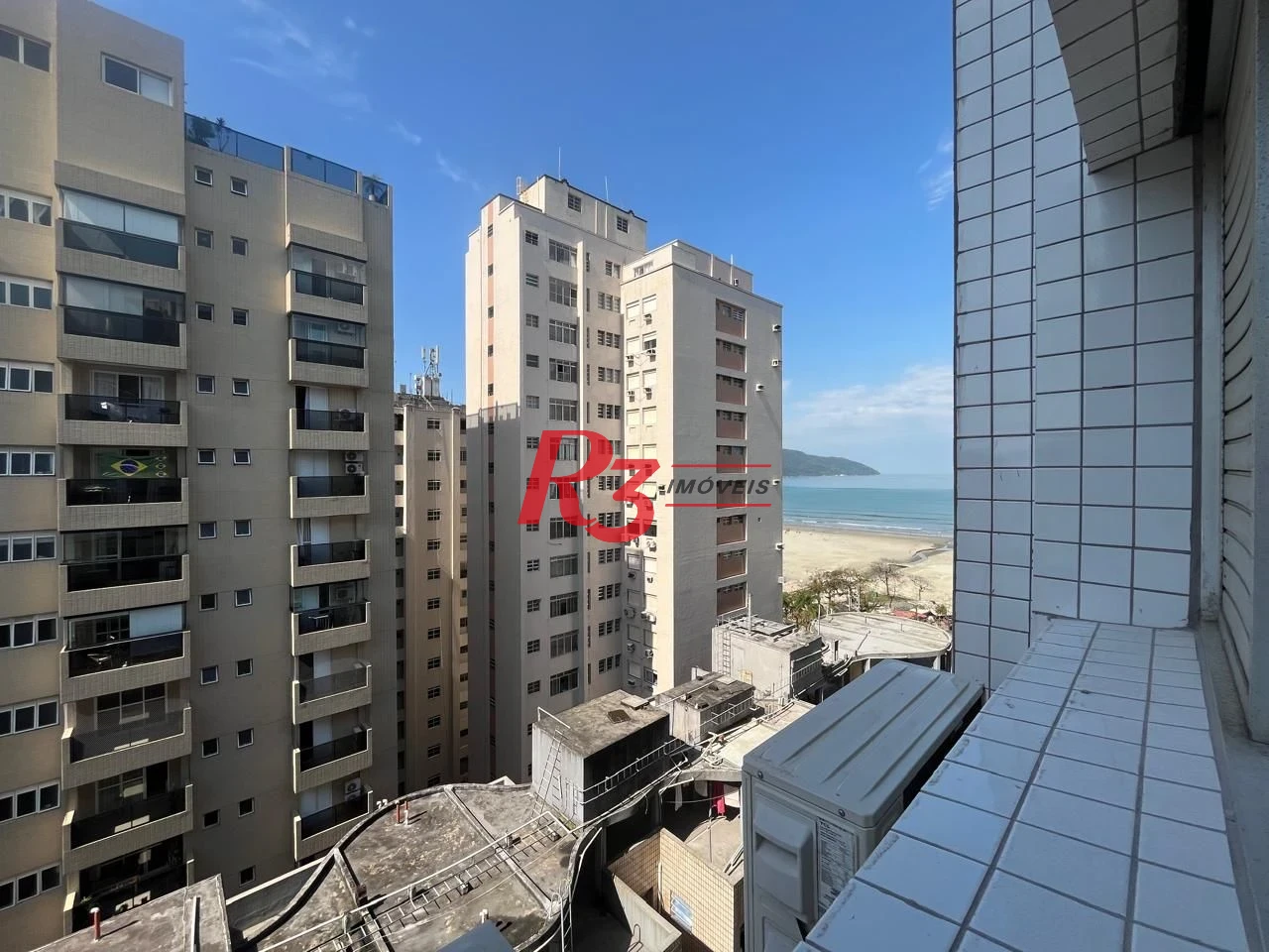 Apartamento com 2 dormitórios para alugar, 63 m² por R$ 4.500,00 - José Menino - Santos/SP