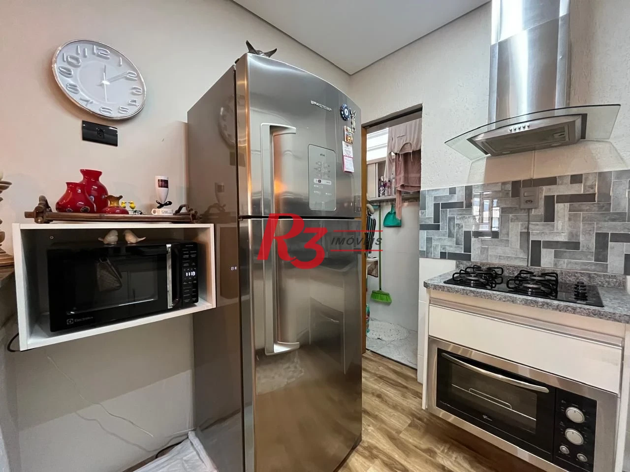 Apartamento com 2 dormitórios para alugar, 63 m² por R$ 4.500,00 - José Menino - Santos/SP
