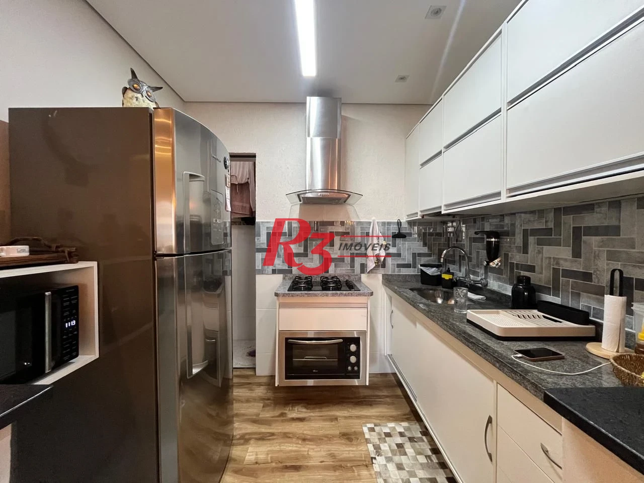 Apartamento com 2 dormitórios para alugar, 63 m² por R$ 4.500,00 - José Menino - Santos/SP