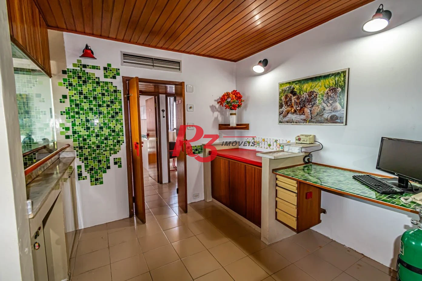Sala à venda, 120 m² por R$ 750.000,00 - Encruzilhada - Santos/SP