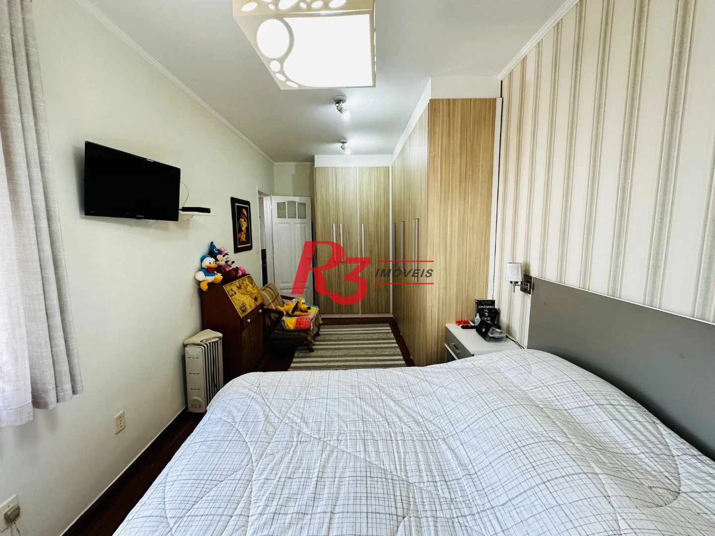 Sobrado com 2 dormitórios à venda, 124 m² por R$ 980.000,00 - Marapé - Santos/SP