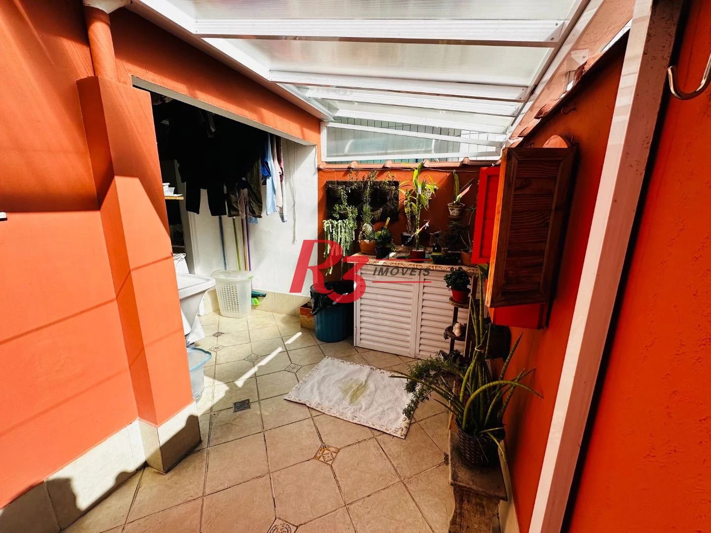 Sobrado com 2 dormitórios à venda, 124 m² por R$ 980.000,00 - Marapé - Santos/SP