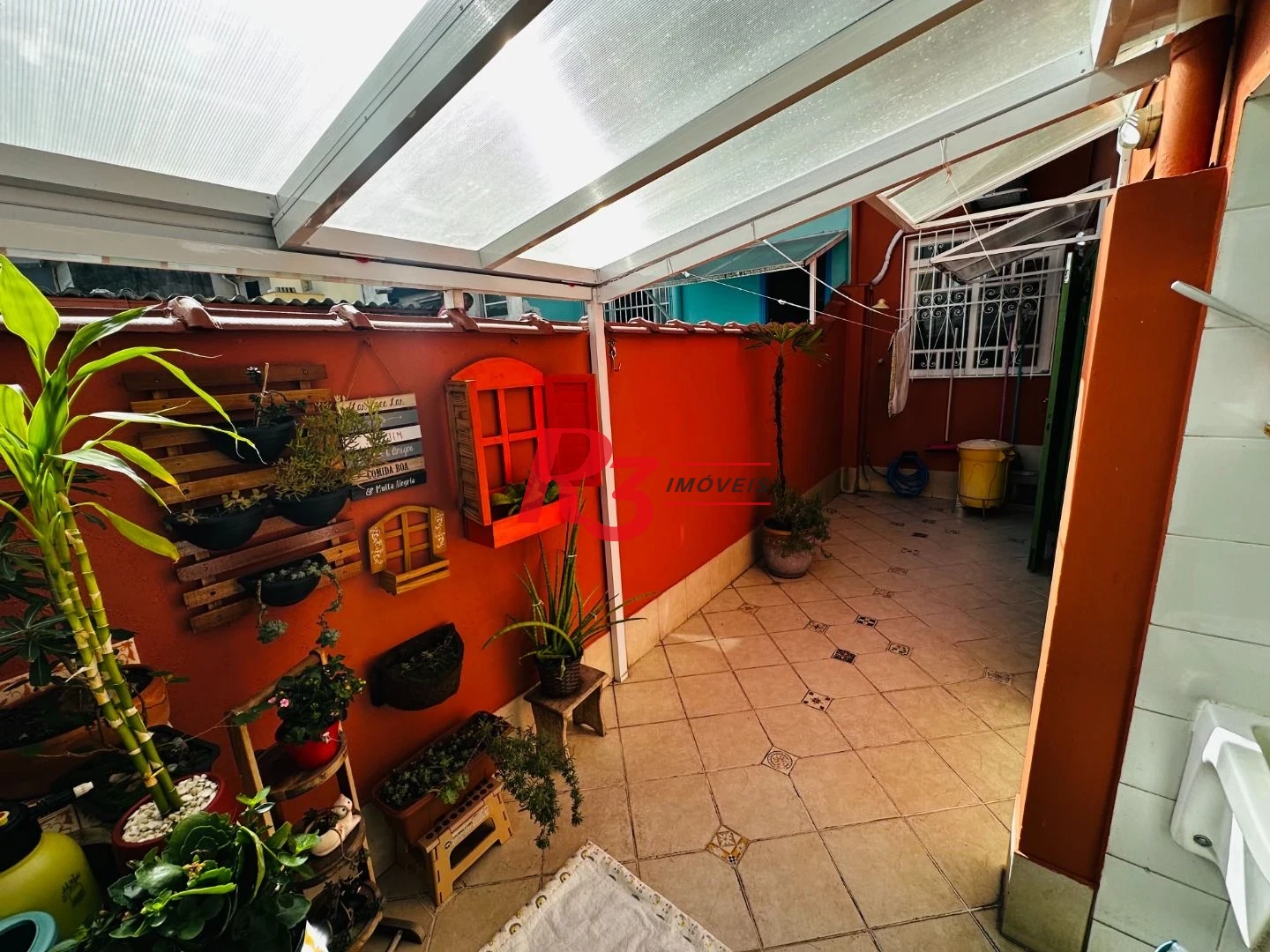 Sobrado com 2 dormitórios à venda, 124 m² por R$ 980.000,00 - Marapé - Santos/SP