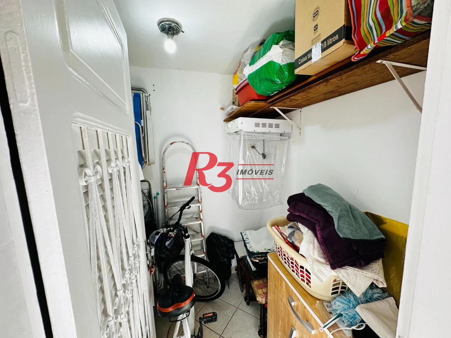 Sobrado com 2 dormitórios à venda, 124 m² por R$ 980.000,00 - Marapé - Santos/SP