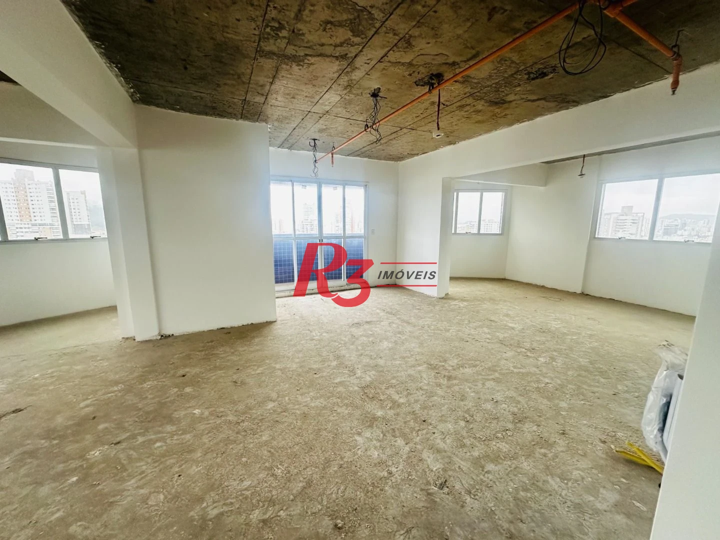 Sala, 35 m² - venda por R$ 354.123,00 ou aluguel por R$ 11.500,00/mês - Ponta da Praia - Santos/SP