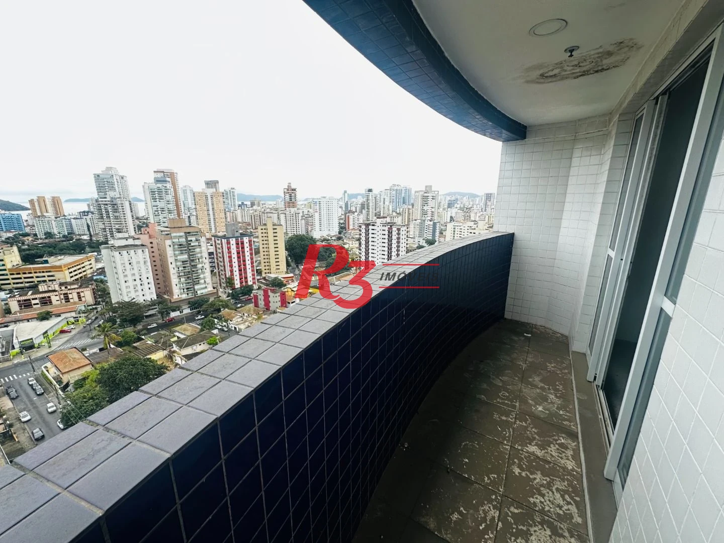 Sala, 35 m² - venda por R$ 354.123,00 ou aluguel por R$ 11.500,00/mês - Ponta da Praia - Santos/SP