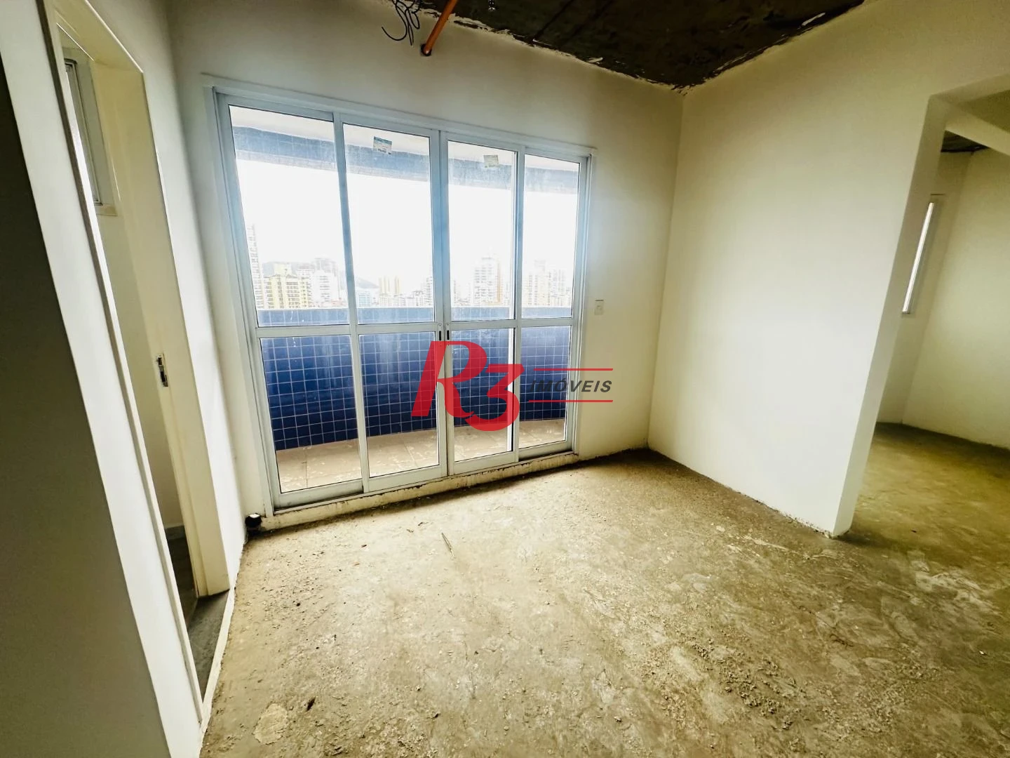 Sala, 35 m² - venda por R$ 354.123,00 ou aluguel por R$ 11.500,00/mês - Ponta da Praia - Santos/SP