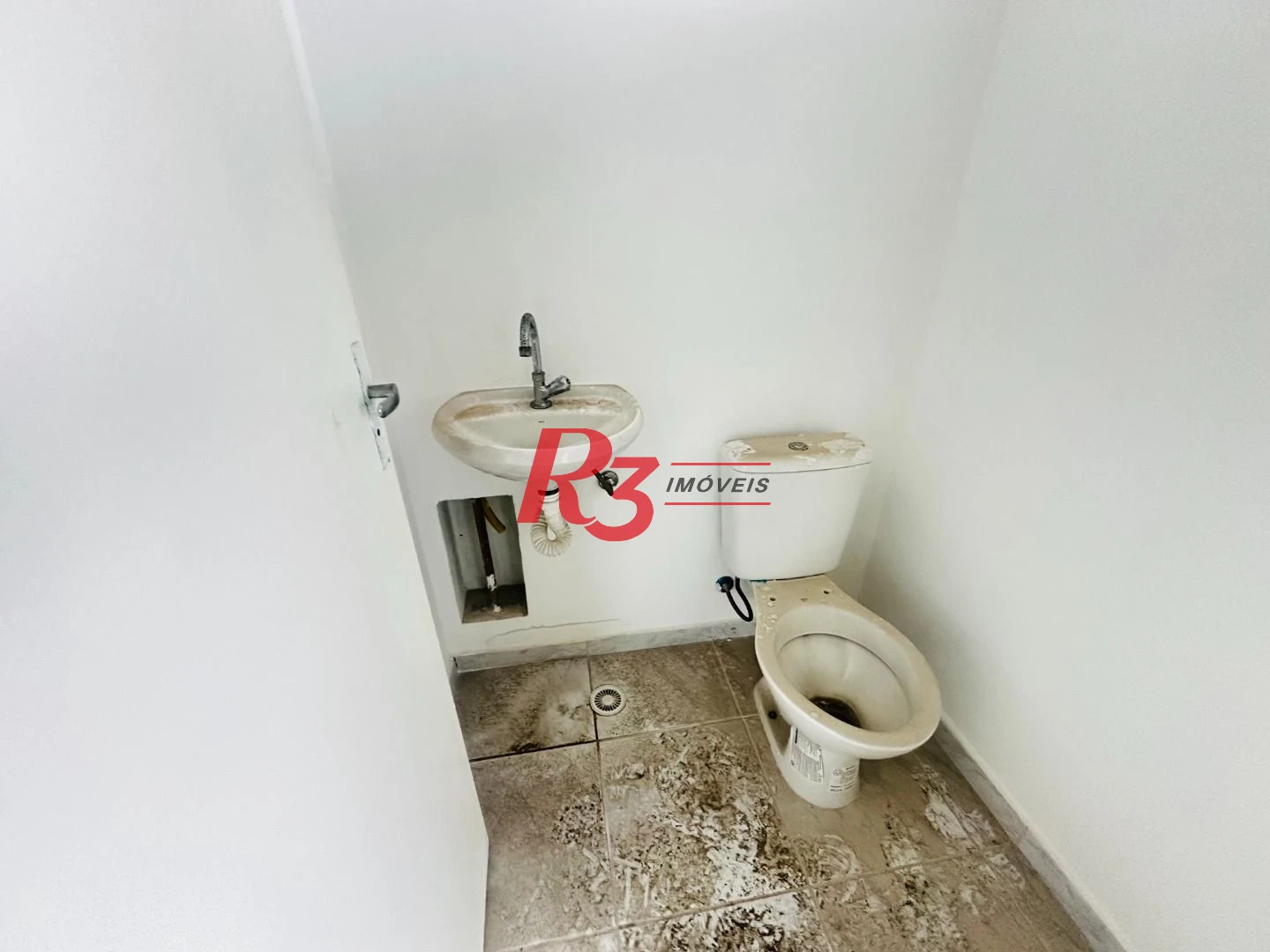 Sala, 35 m² - venda por R$ 354.123,00 ou aluguel por R$ 11.500,00/mês - Ponta da Praia - Santos/SP