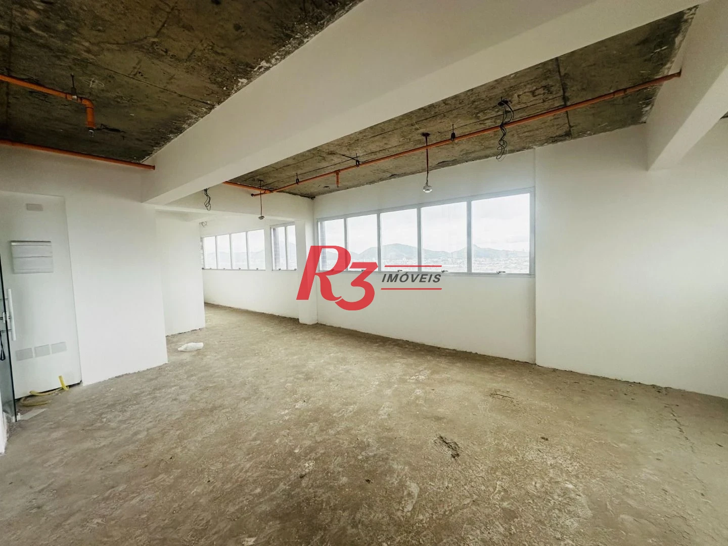 Sala, 47 m² - venda por R$ 470.250,00 ou aluguel por R$ 11.500,00/mês - Ponta da Praia - Santos/SP