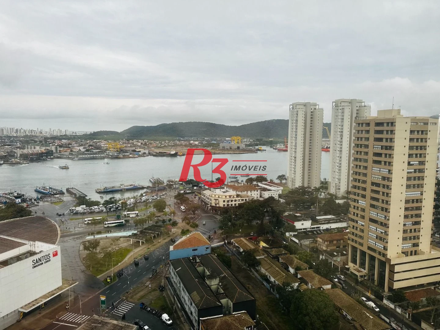 Sala, 47 m² - venda por R$ 470.250,00 ou aluguel por R$ 11.500,00/mês - Ponta da Praia - Santos/SP
