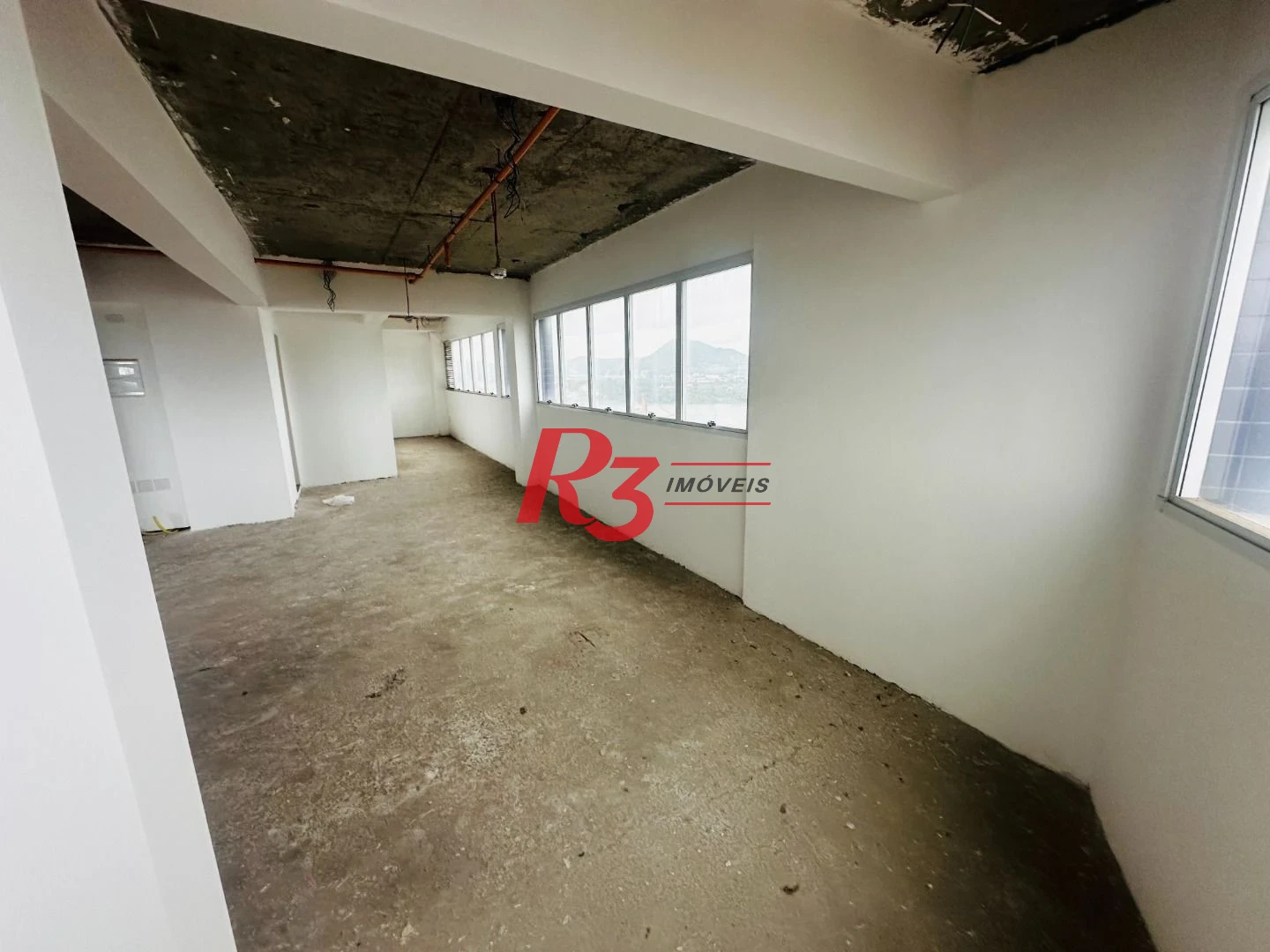 Sala, 47 m² - venda por R$ 470.250,00 ou aluguel por R$ 11.500,00/mês - Ponta da Praia - Santos/SP